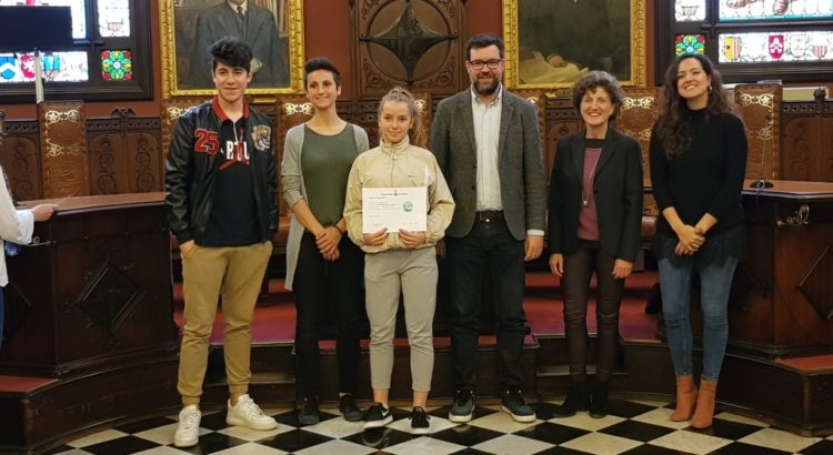 PMAR reb acreditació per participar al mercadet solidari PMAR reb acreditació per participar al mercadet solidari
