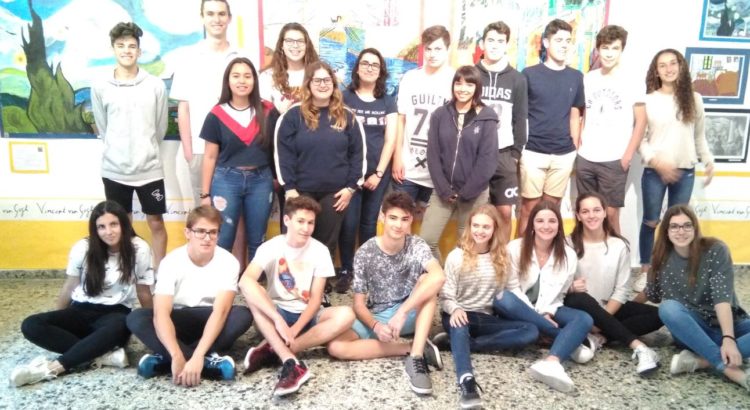 Exposició sobre l’obra de Van Gogh dels alumnes de 3r i 4t d’ESO Exposició sobre l’obra de Van Gogh dels alumnes de 3r i 4t d’ESO